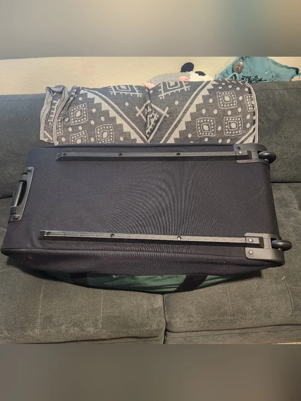 L. L. Bean Adventure Rolling Duffle XL 95L with Extended Handle Very Gently Used